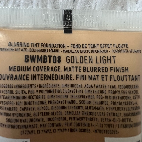 NYX Professional Makeup Bare With Me Blur Blurring Foundation tint- Golden Light - Picture 5 of 7